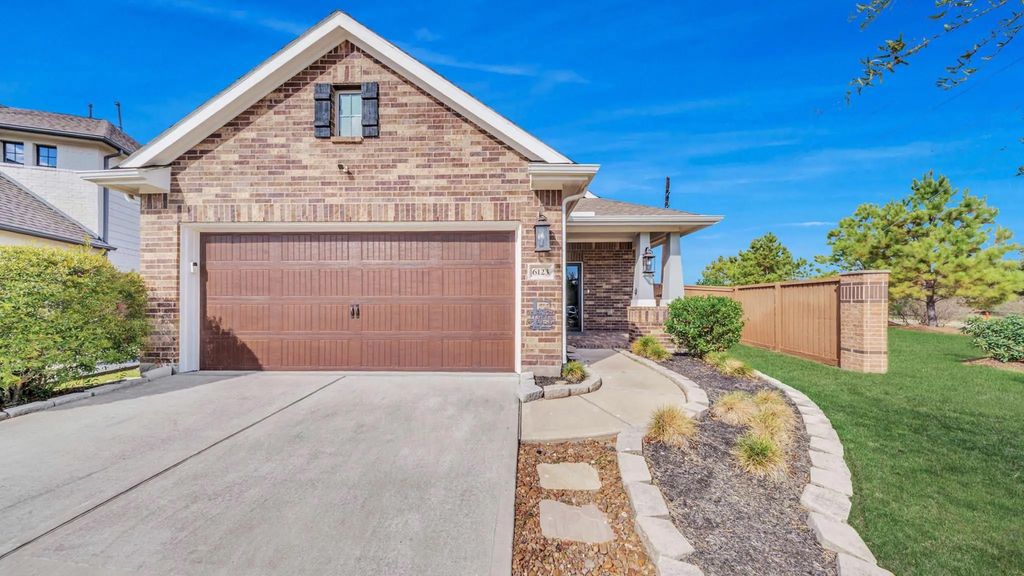 6123 Dovetail Cliff Court, Katy