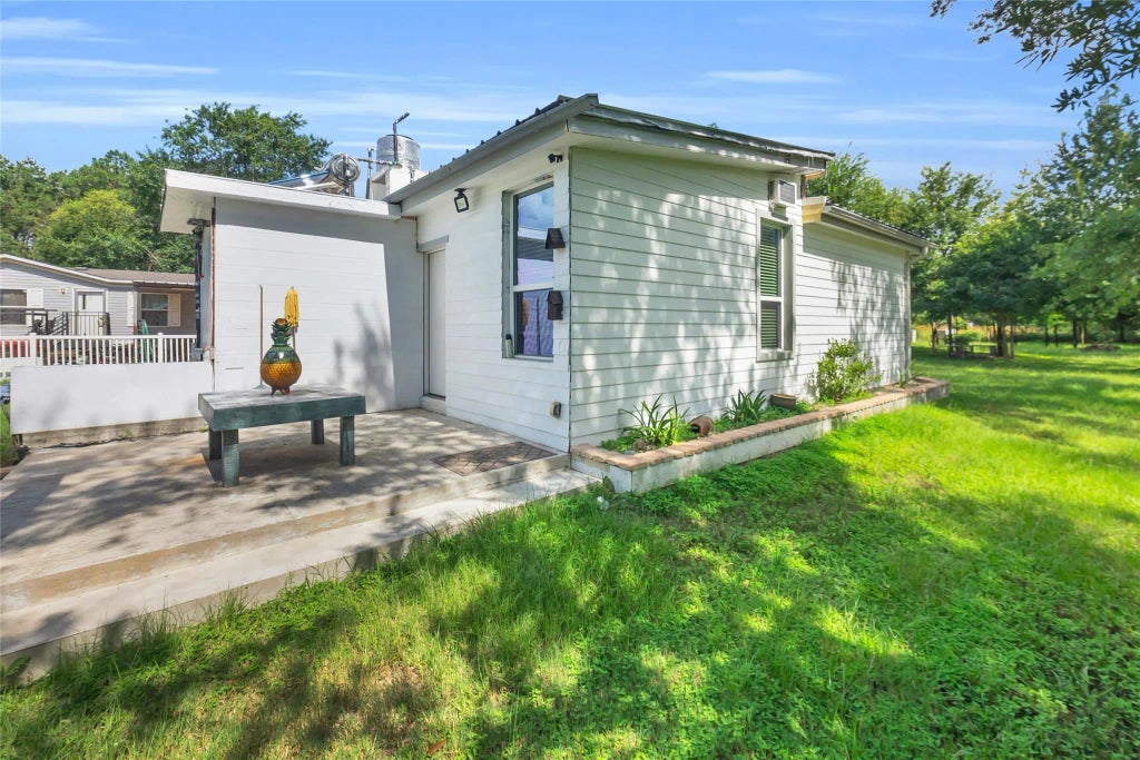 1208 1208 Rd 5005, Cleveland