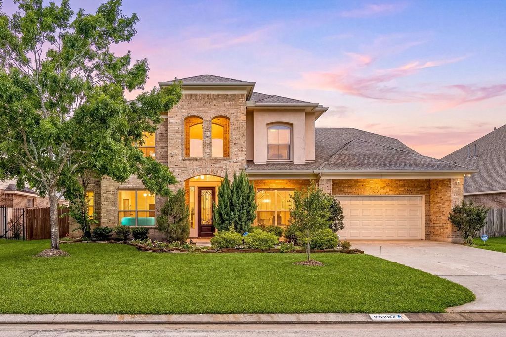 25207 Summer Chase Drive, Spring