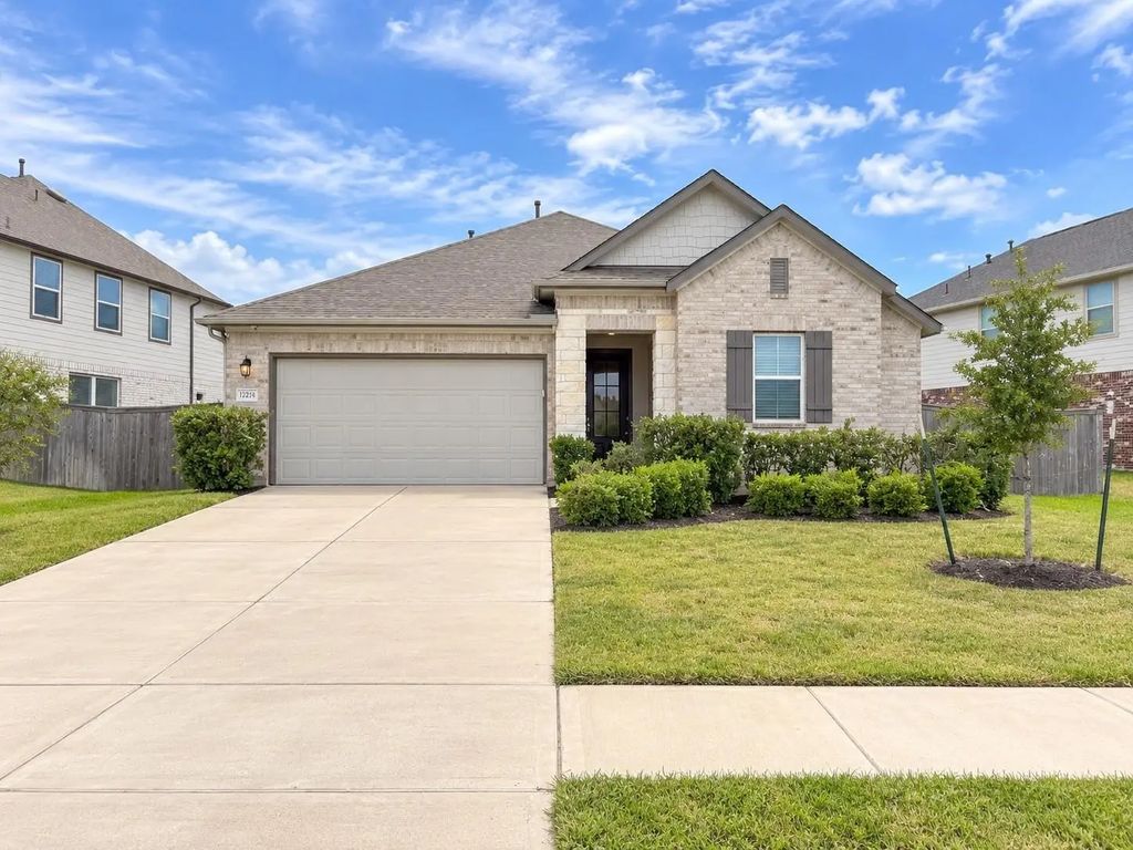 17215 Daylily Dune Way, Hockley