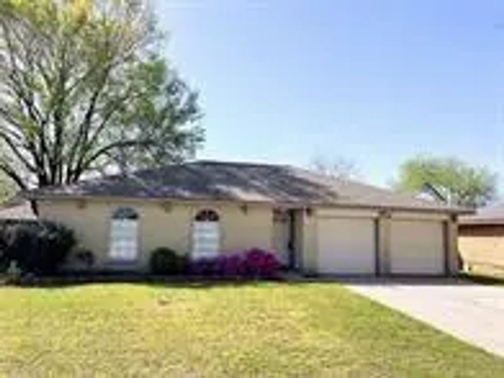2746 Spring Canyon Court, Houston