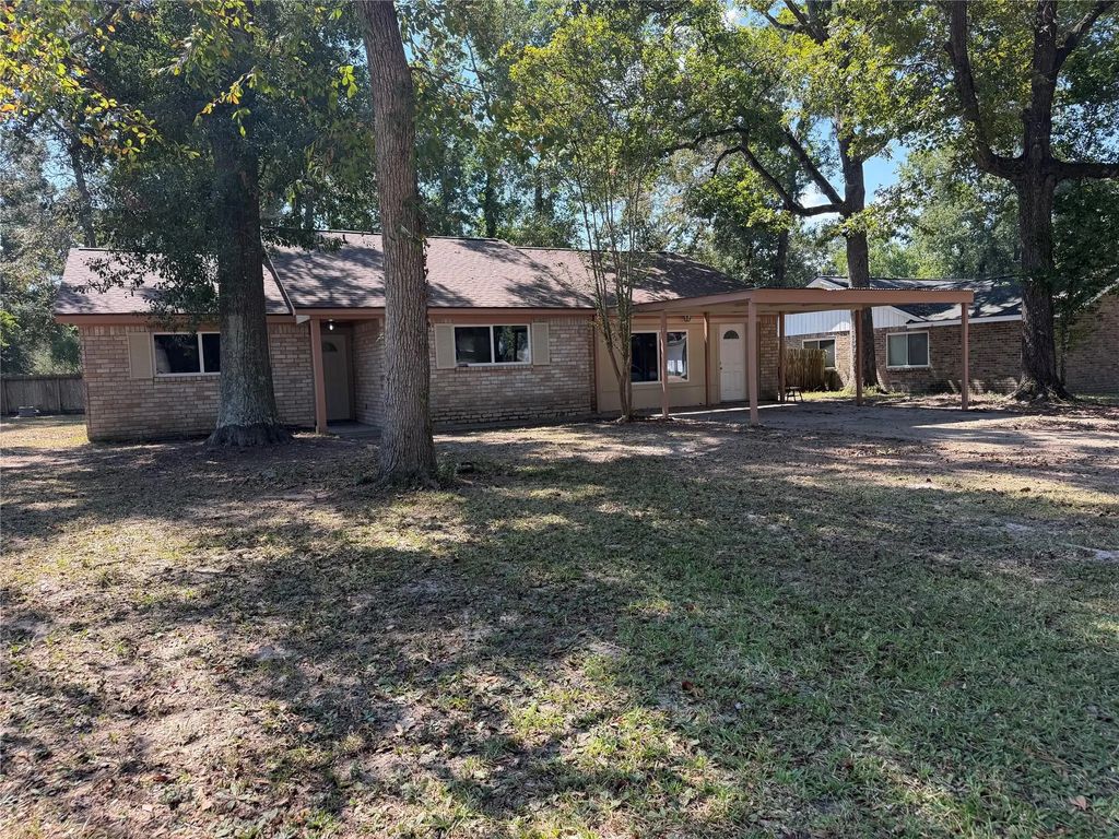 25388 White Oak Lane, Splendora