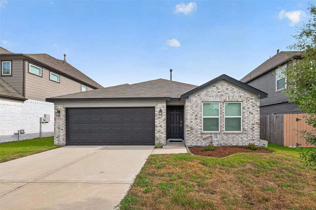2122 Artic Loon Drive, Conroe