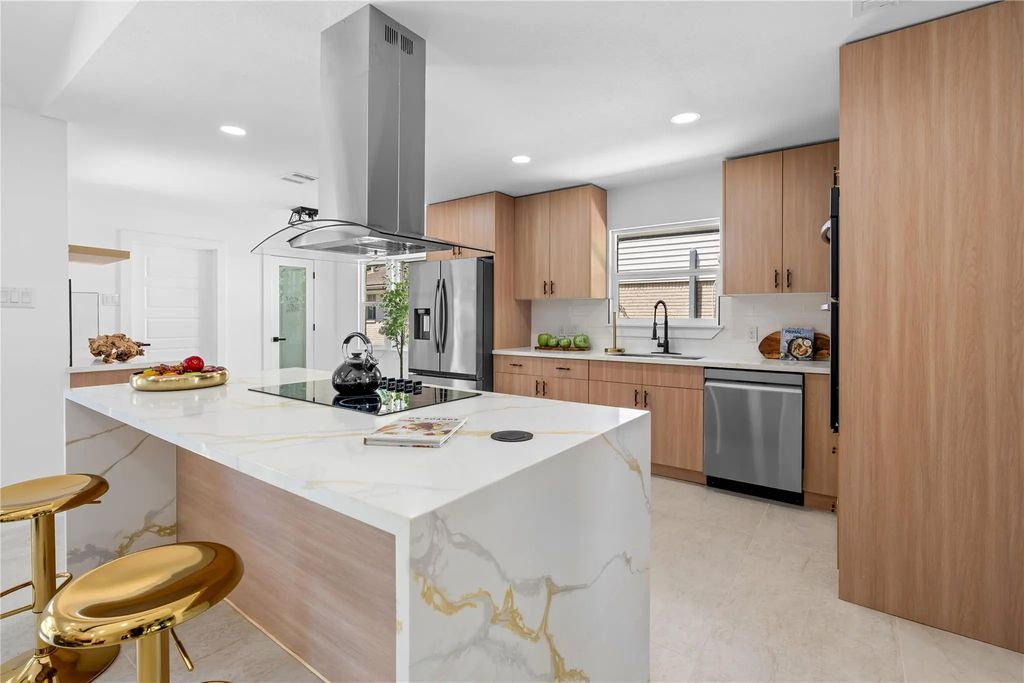 5751 Jason Street, Houston
