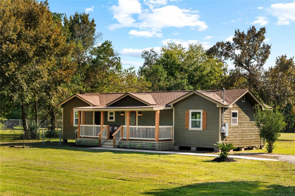 3615 Rivers Road, Pearland