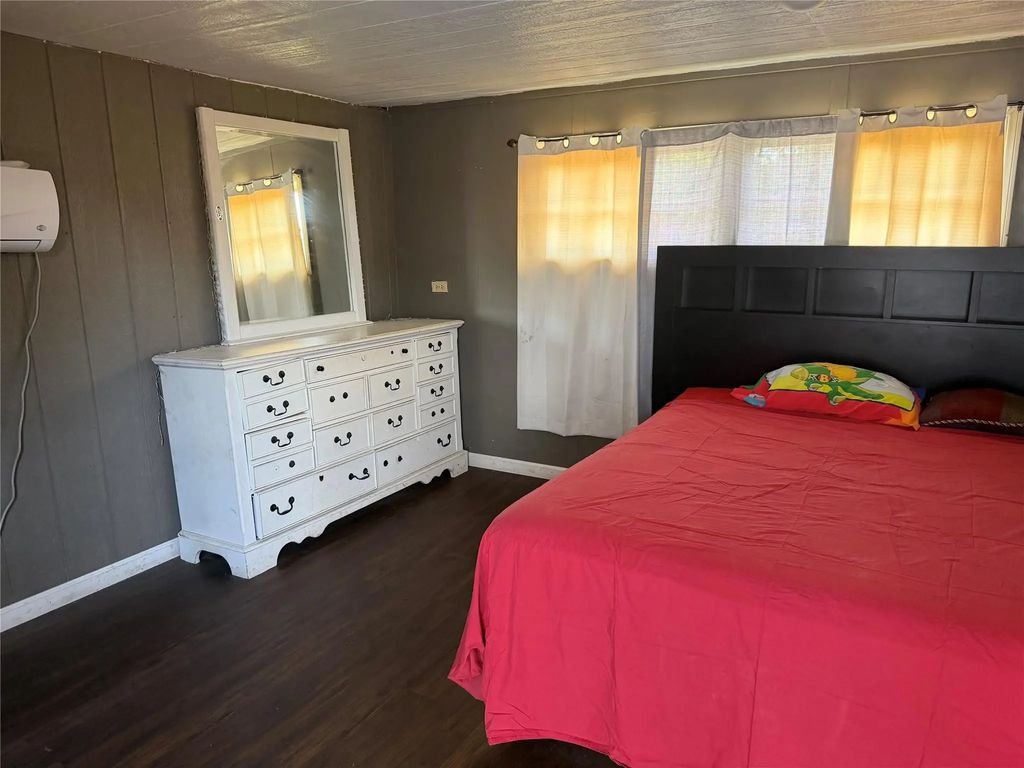 12202 Ticonderoga Road, Houston