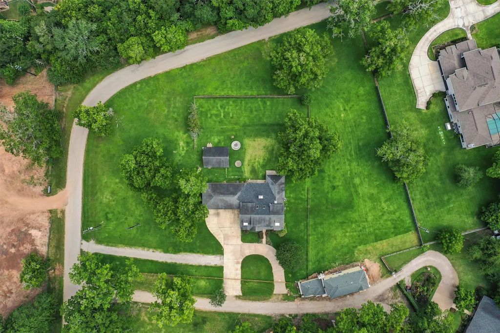5511 Greentree Drive Drive, Sugar Land