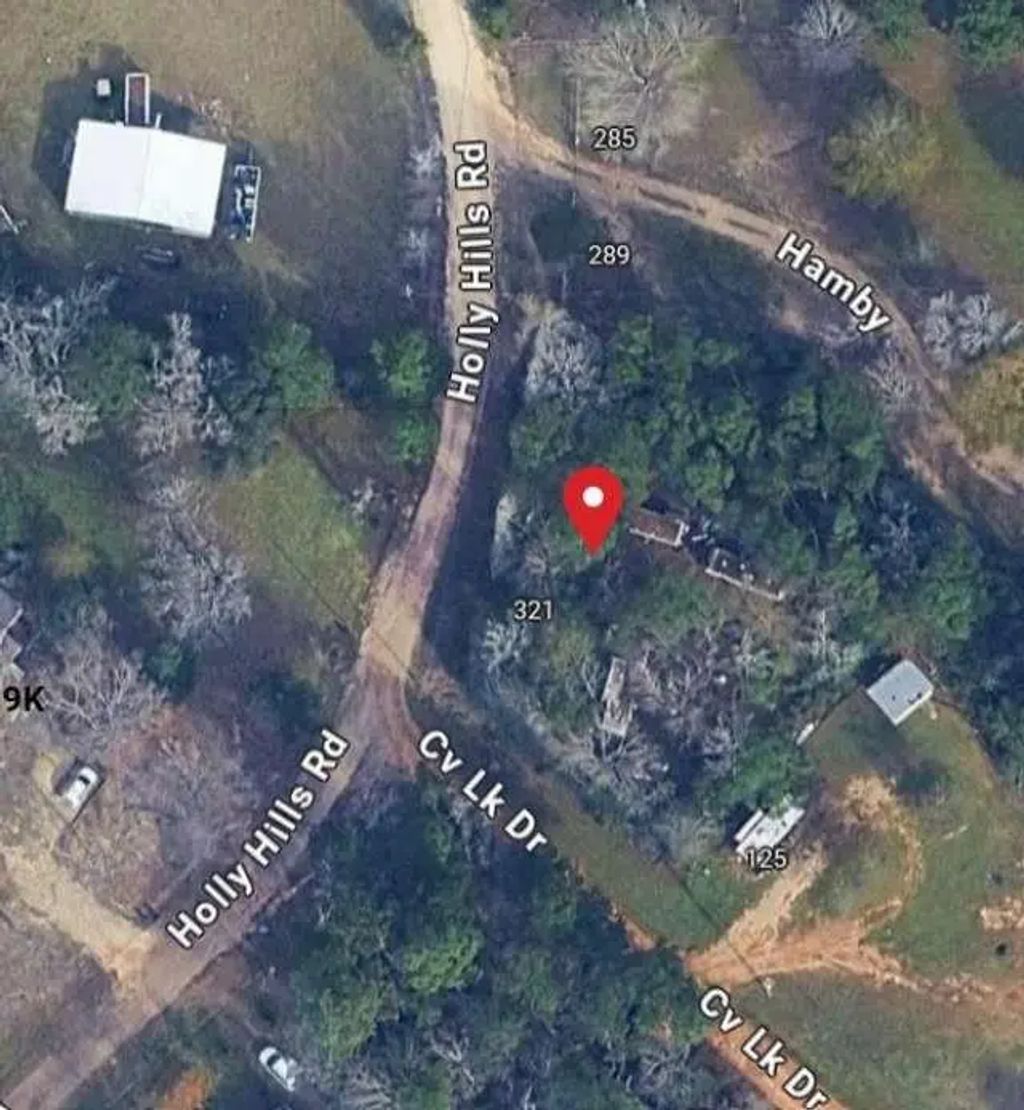 321 Holly Hill Road, Livingston