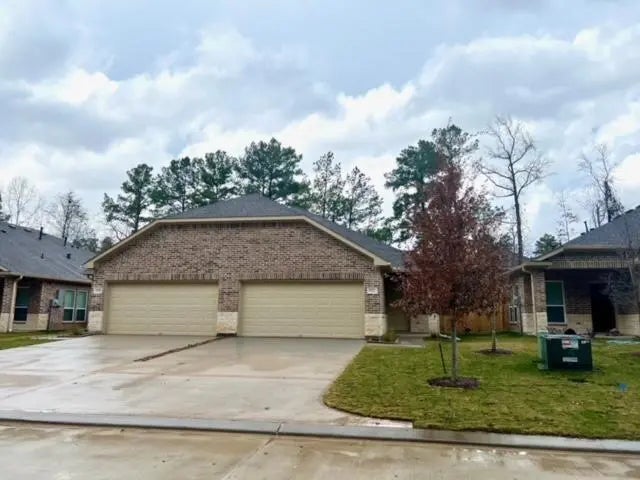 851 A Arbor Pines Ct, Conroe