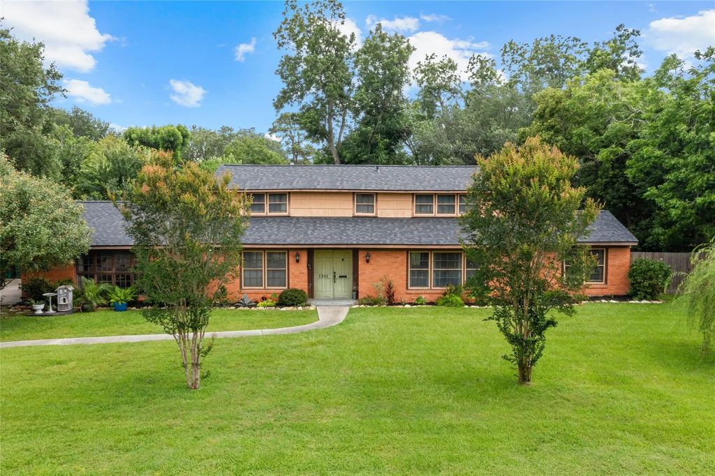 1311 Lamar Drive, La Marque