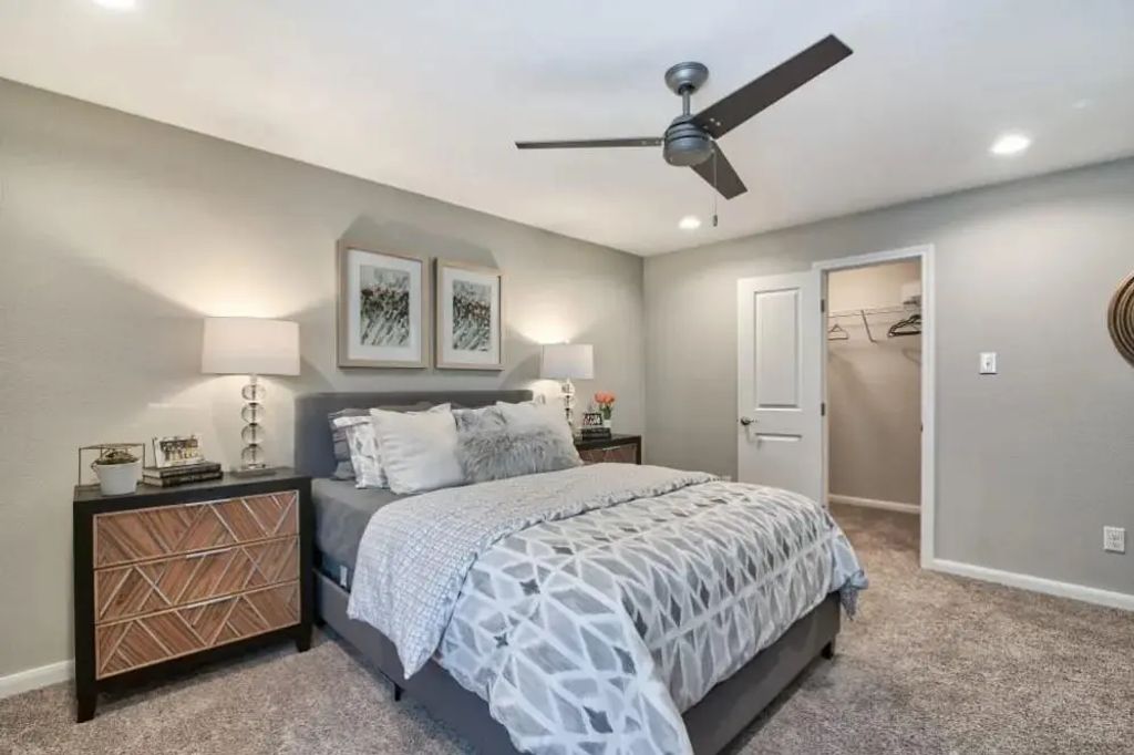 11800 Grant Road 2404, Cypress