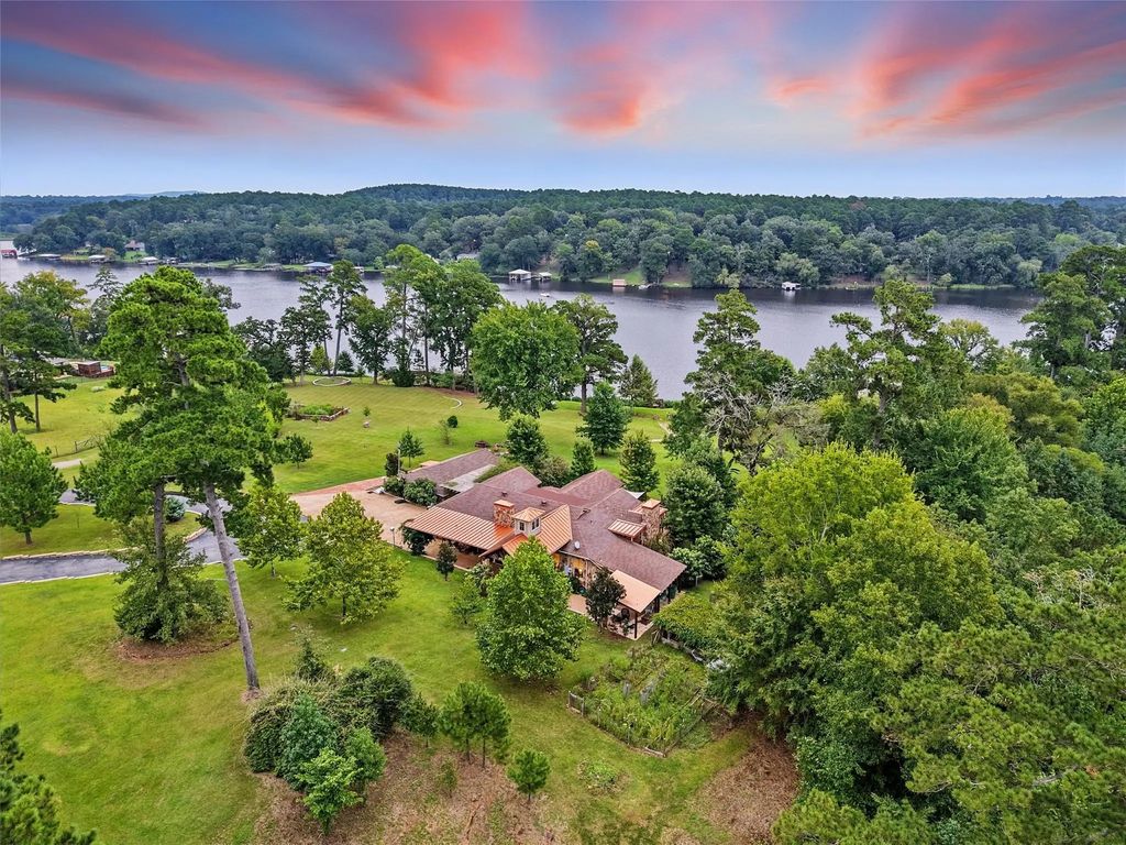 179 Springlake Drive, Gladewater