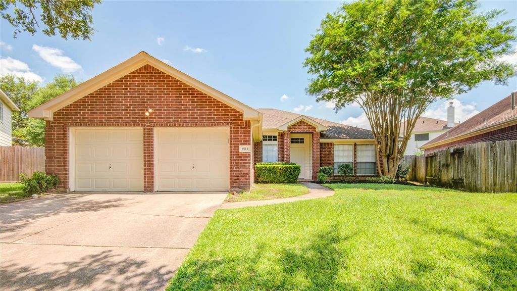 1811 Kelliwood Trails Court, Katy