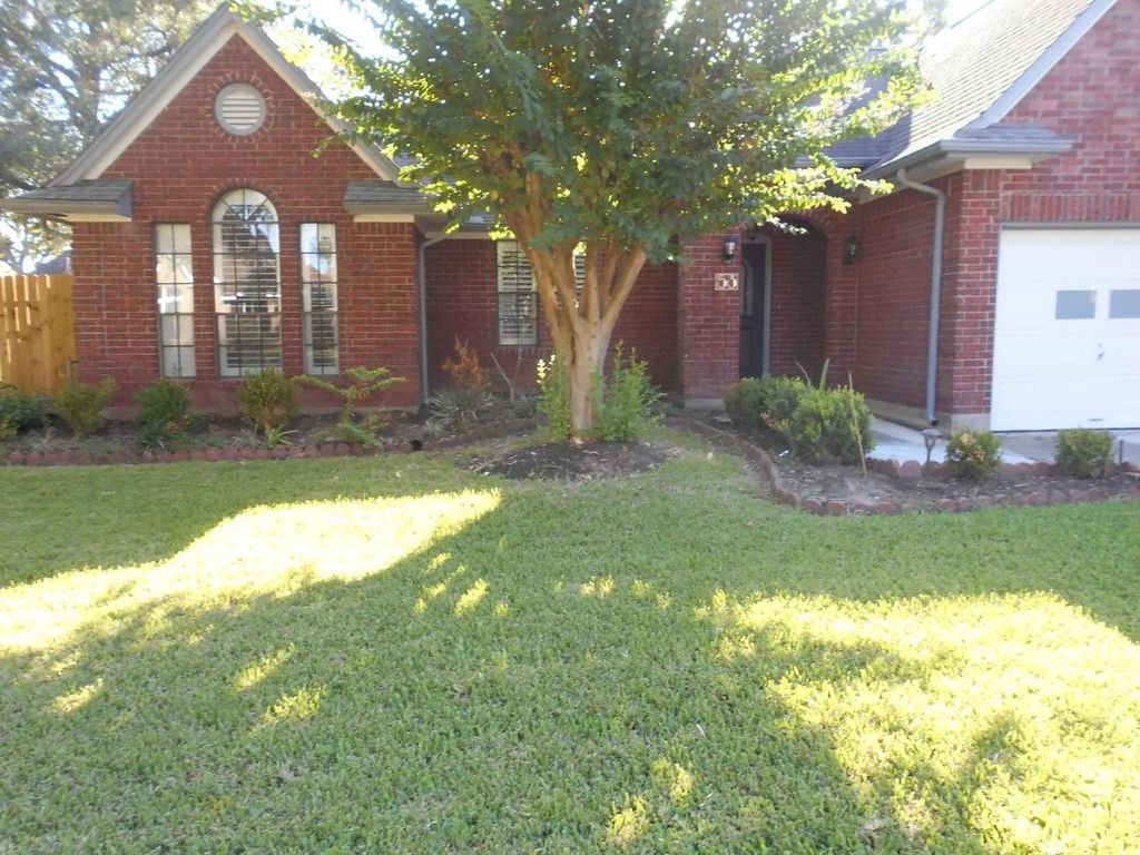 53 S Calla Lily Court, Lake Jackson