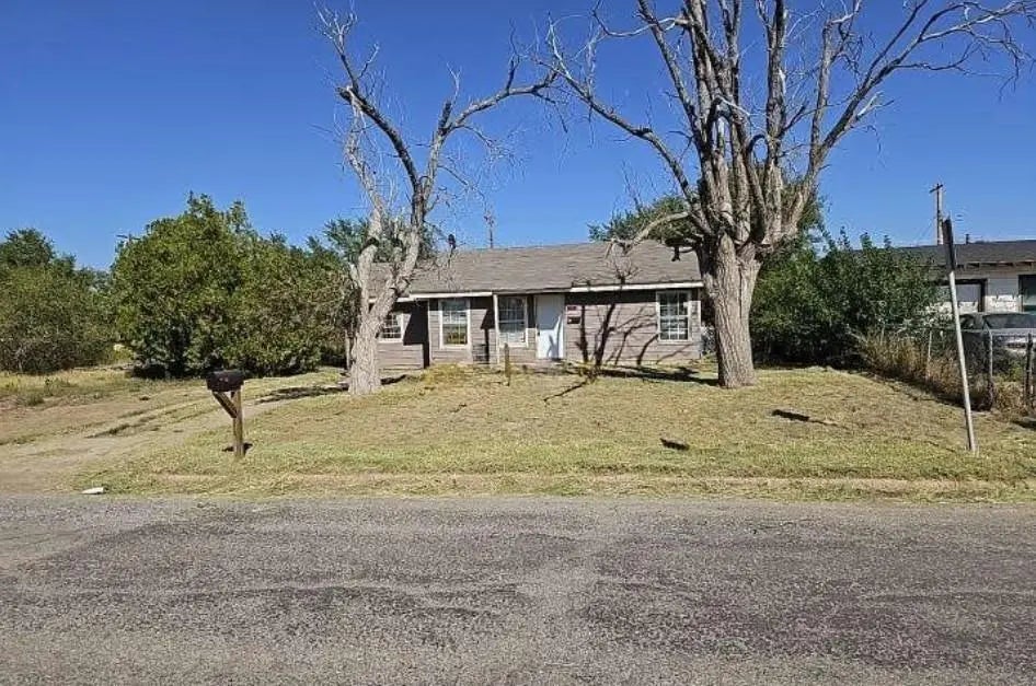 1129 Huff Road, Pampa