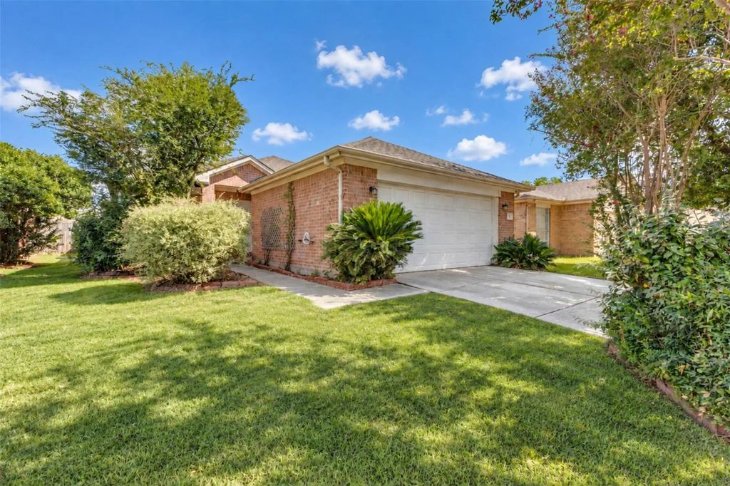 7434 Parkland Manor Drive, Cypress