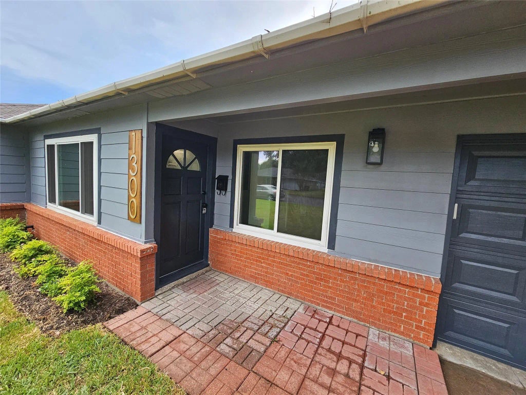 1300 Lawrence Street, Rosenberg