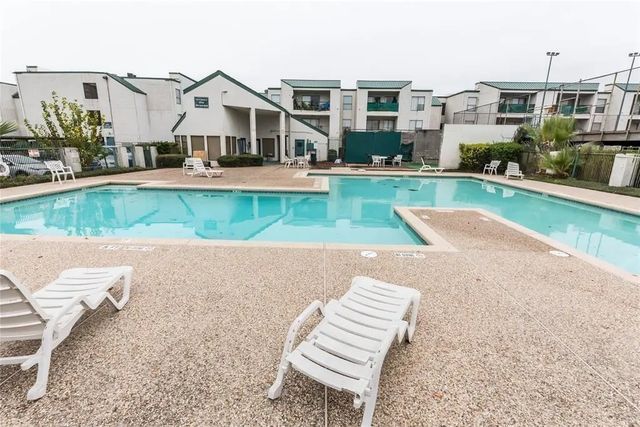 2818 S Bartell Drive 8, Houston