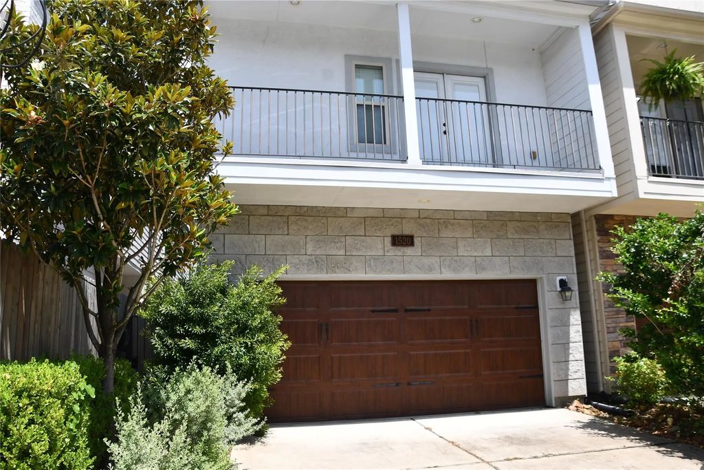 1520 Nashua Street, Houston