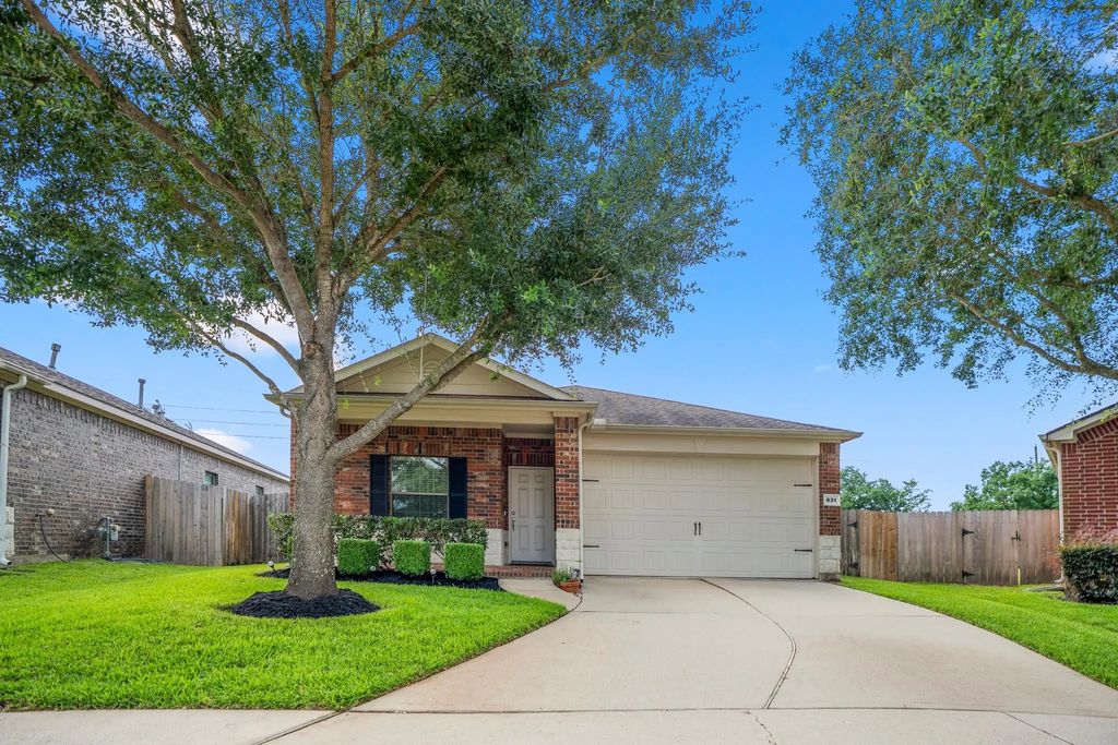 631 E Newport Bend, Katy