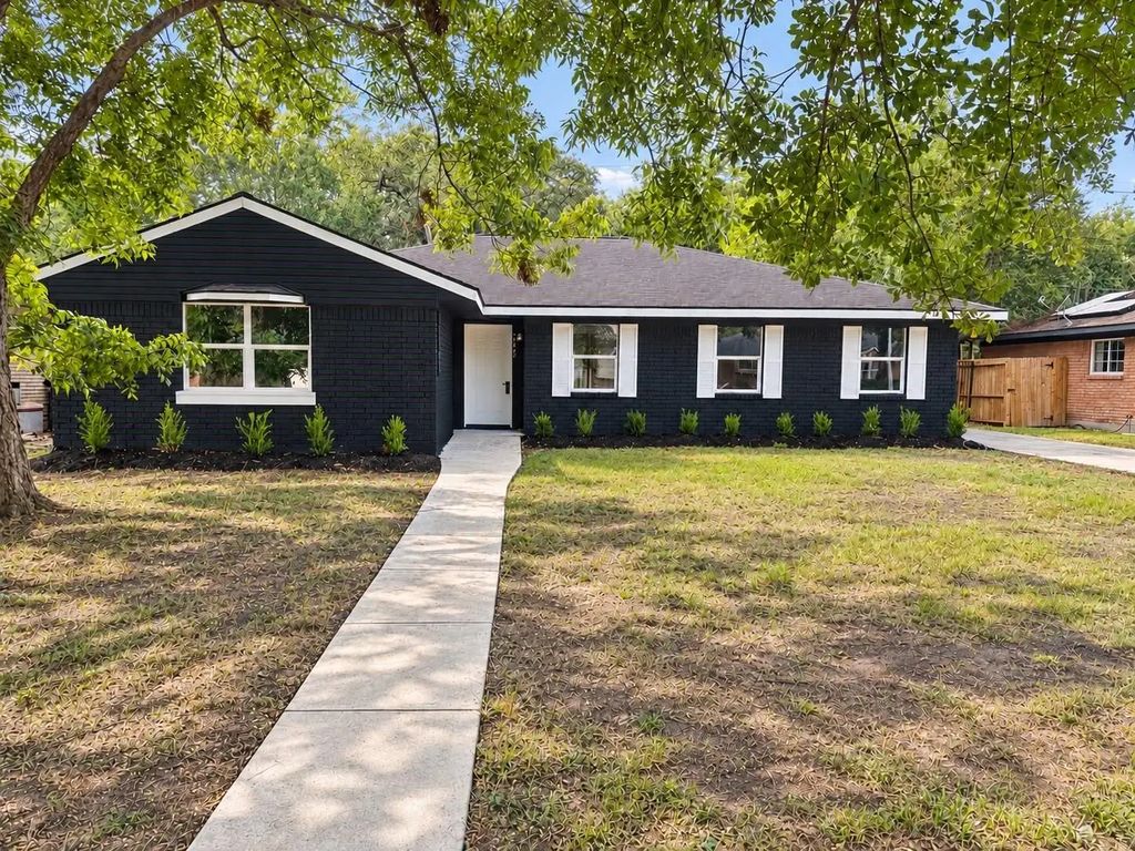 11410 Braewick Drive, Houston
