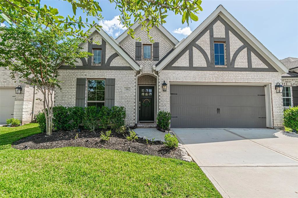 546 Cedar Harbor Court, Conroe