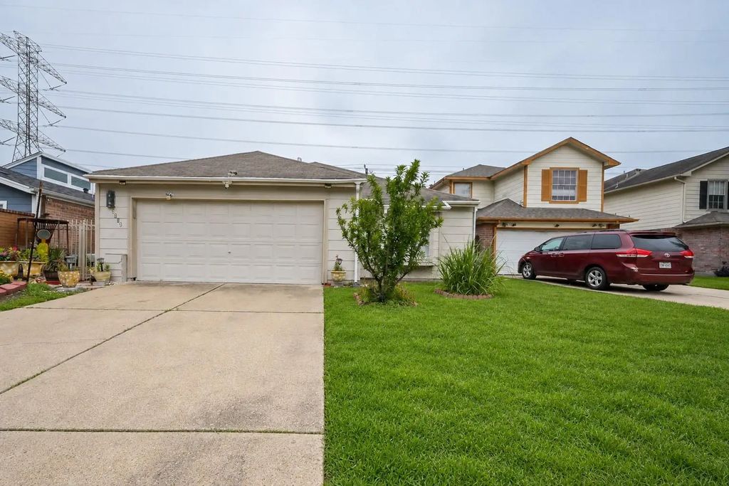9319 Belle Park Drive, Houston