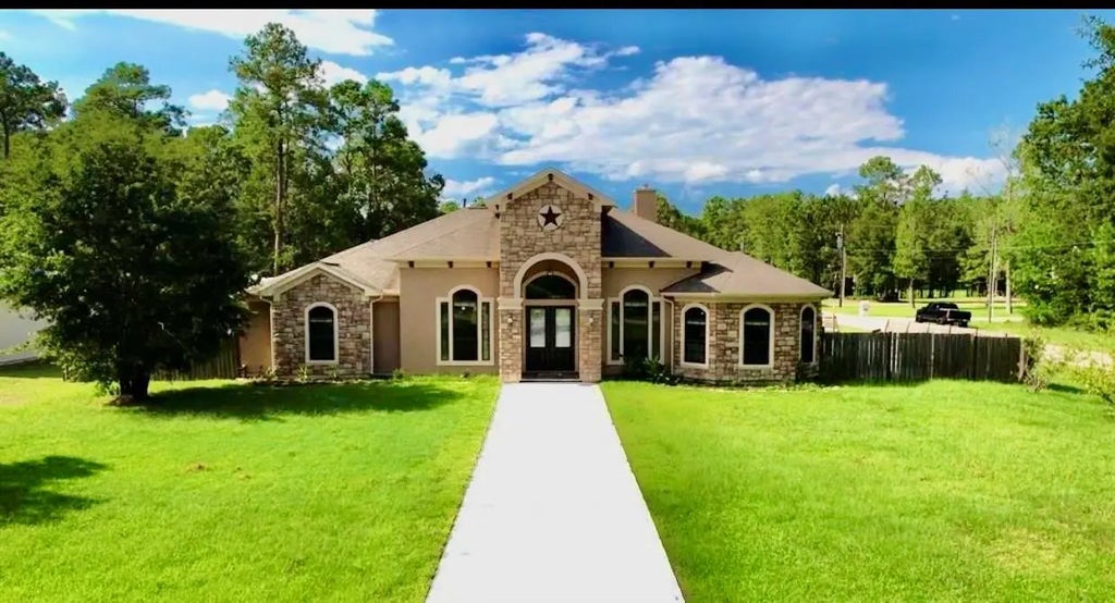 22964 Brazos Drive, Porter