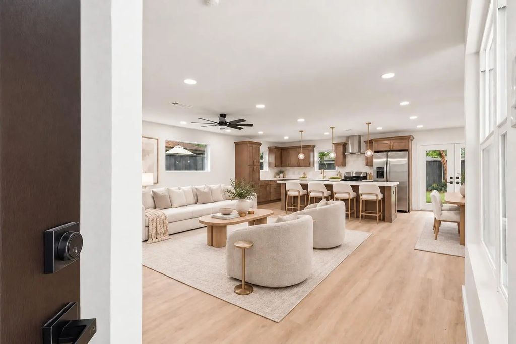 1402 Lehman Street, Houston