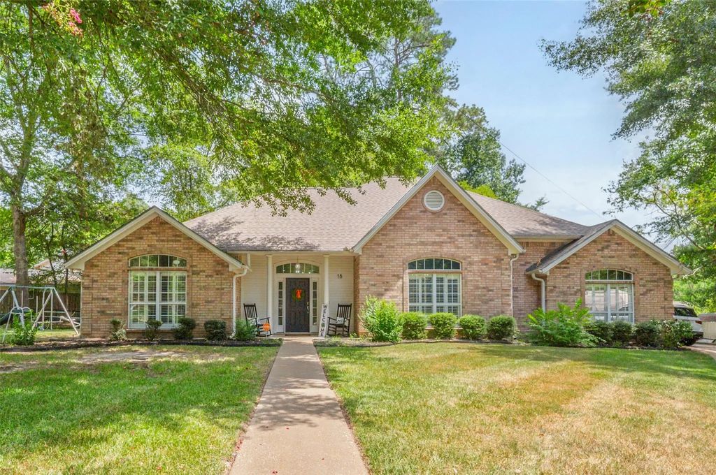 18 Red Oak Lane, Lufkin