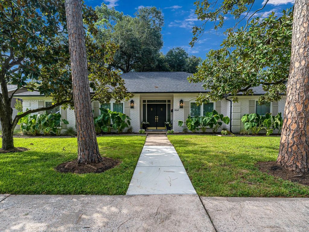 5827 Dumfries Drive, Houston