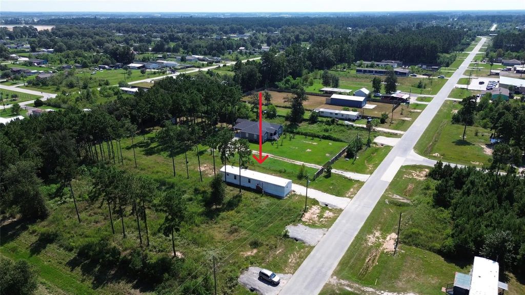 3272 County Road 5018, Cleveland