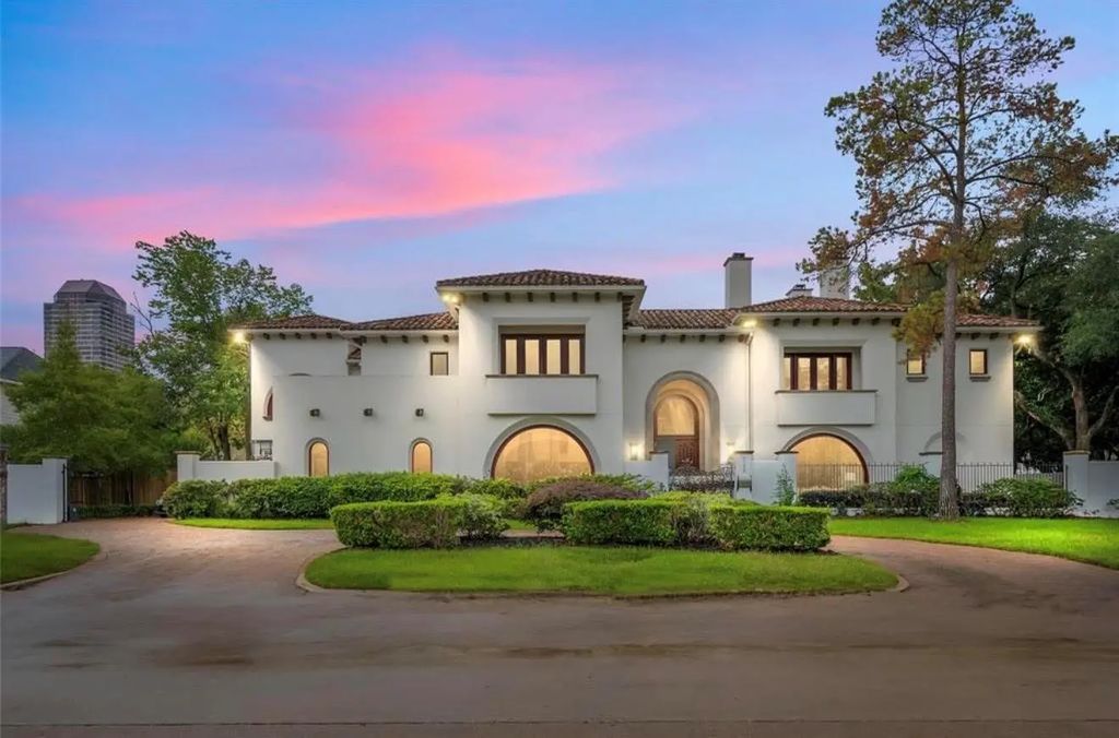 5135 Longmont Drive, Houston