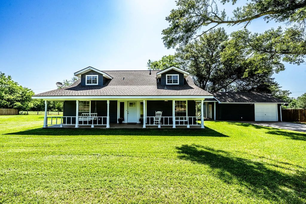 791 Fm 1617, Trinity