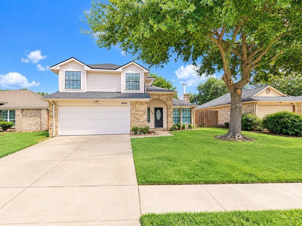5622 Woodland Glade Drive, Houston