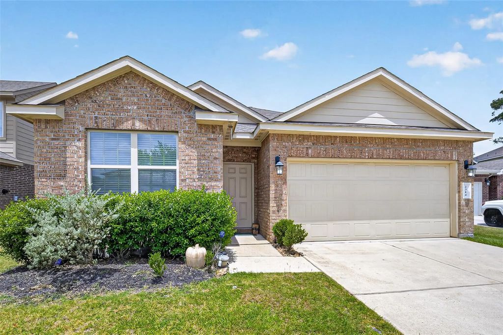 2314 Fallen Willow Court, Conroe