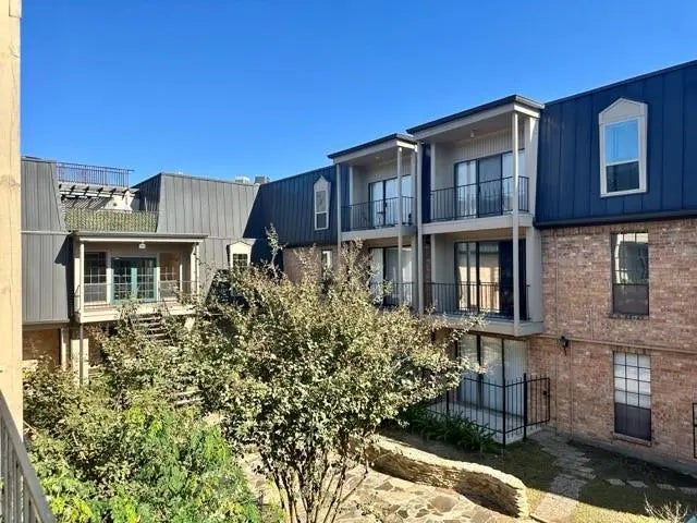 2475 Underwood Street 272, Houston