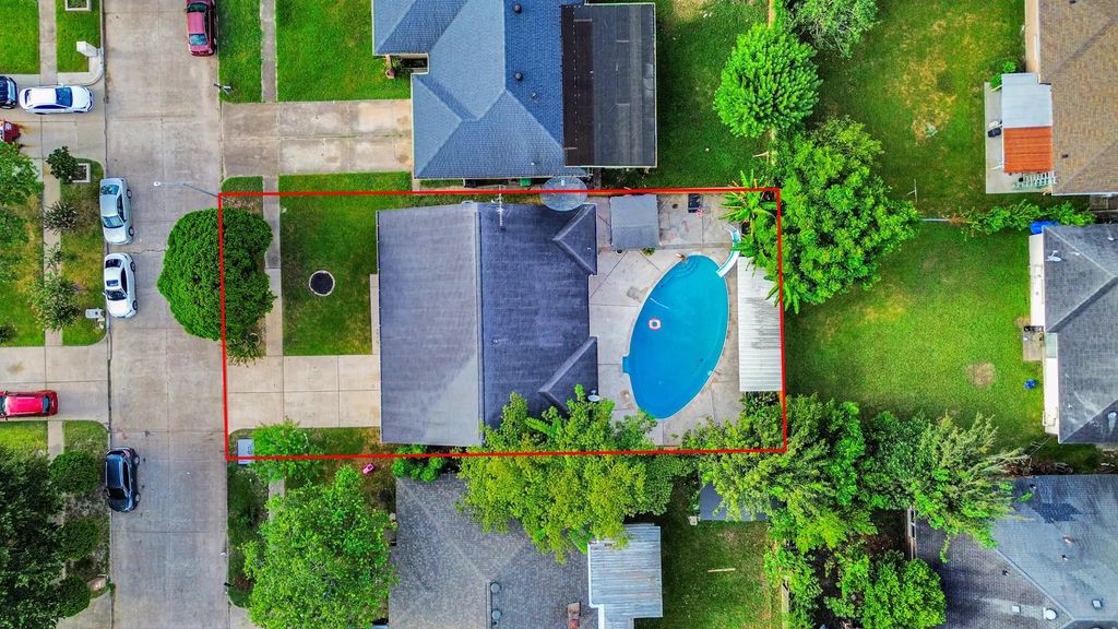 15103 Weil Place, Houston