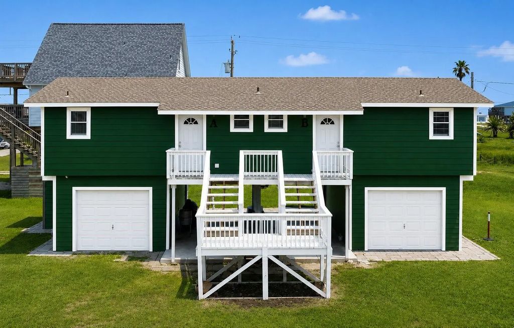 403 Fort Velasco Drive B, Freeport
