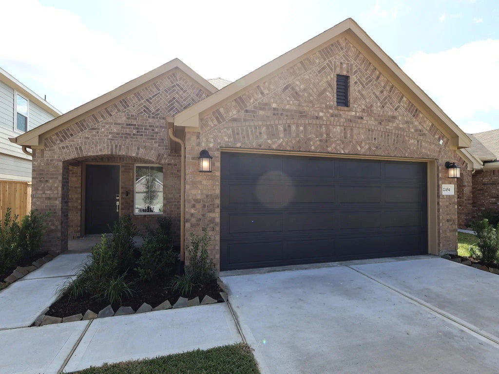 22454 Douglas Court, New Caney