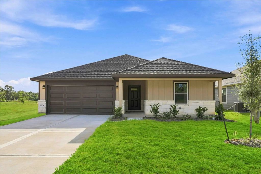 10435 Sugar Mill Dr, Conroe