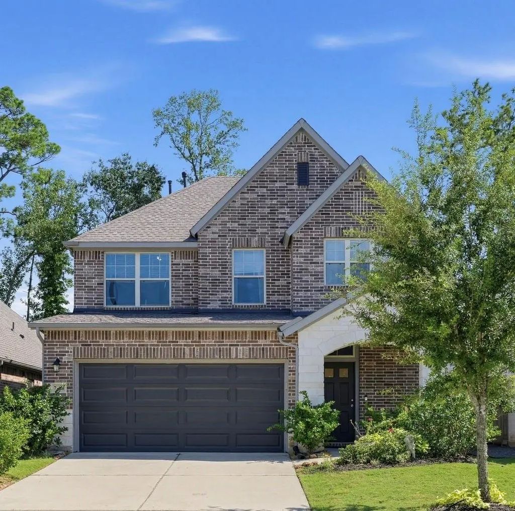 7384 Mount Greylock Loop, Porter