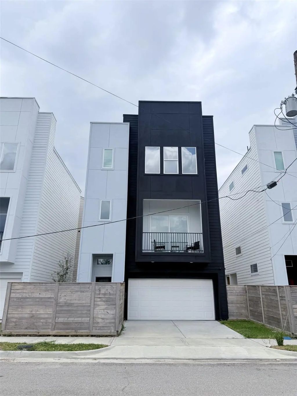 3460 Bremond Street, Houston