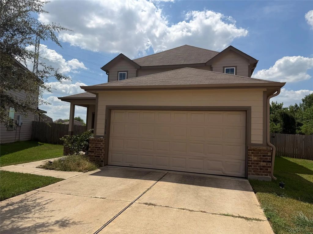 17275 Quiet Song Court, Richmond