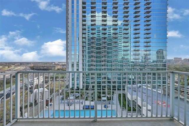 5925 Almeda Road 11306, Houston