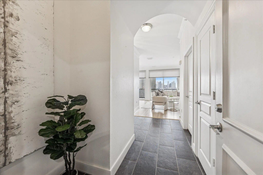 3333 Allen Parkway 1408, Houston