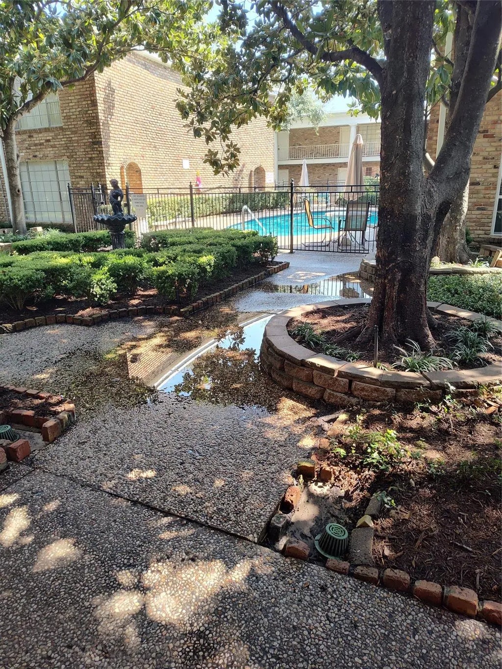 2201 Fountain View Drive 14j, Houston