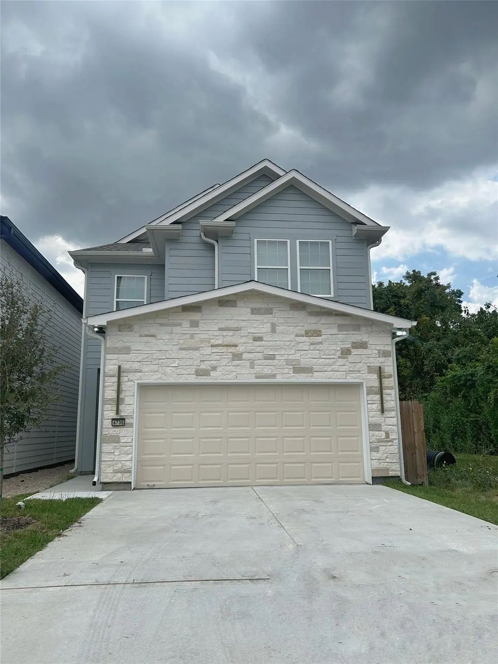 6735 Utah Street, Houston