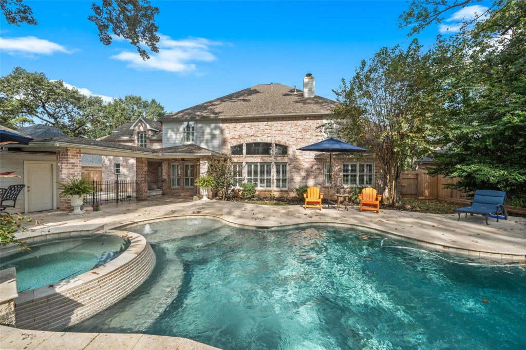 14123 Spring Pines Drive, Tomball