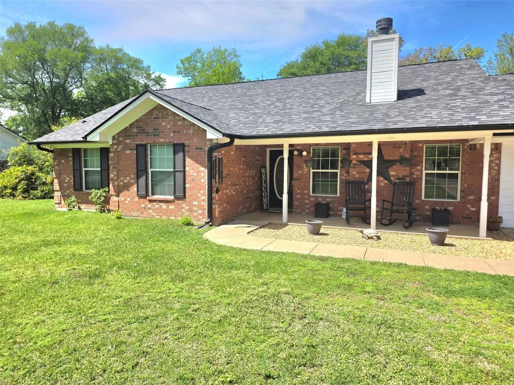 206 Jones Road, Elkhart